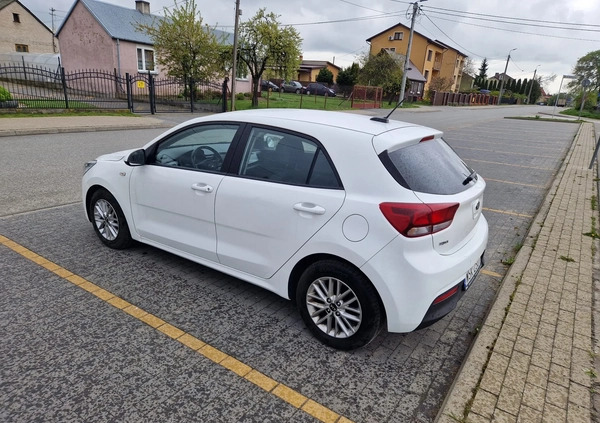 Kia Rio cena 53900 przebieg: 35175, rok produkcji 2020 z Zgorzelec małe 92